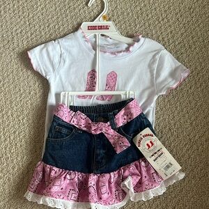 Brand new western style girls 3T skirt and matching shirt